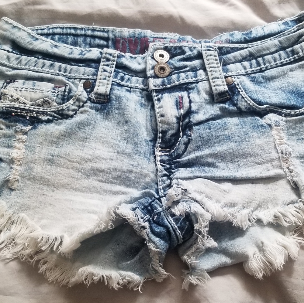 Distressed shorts